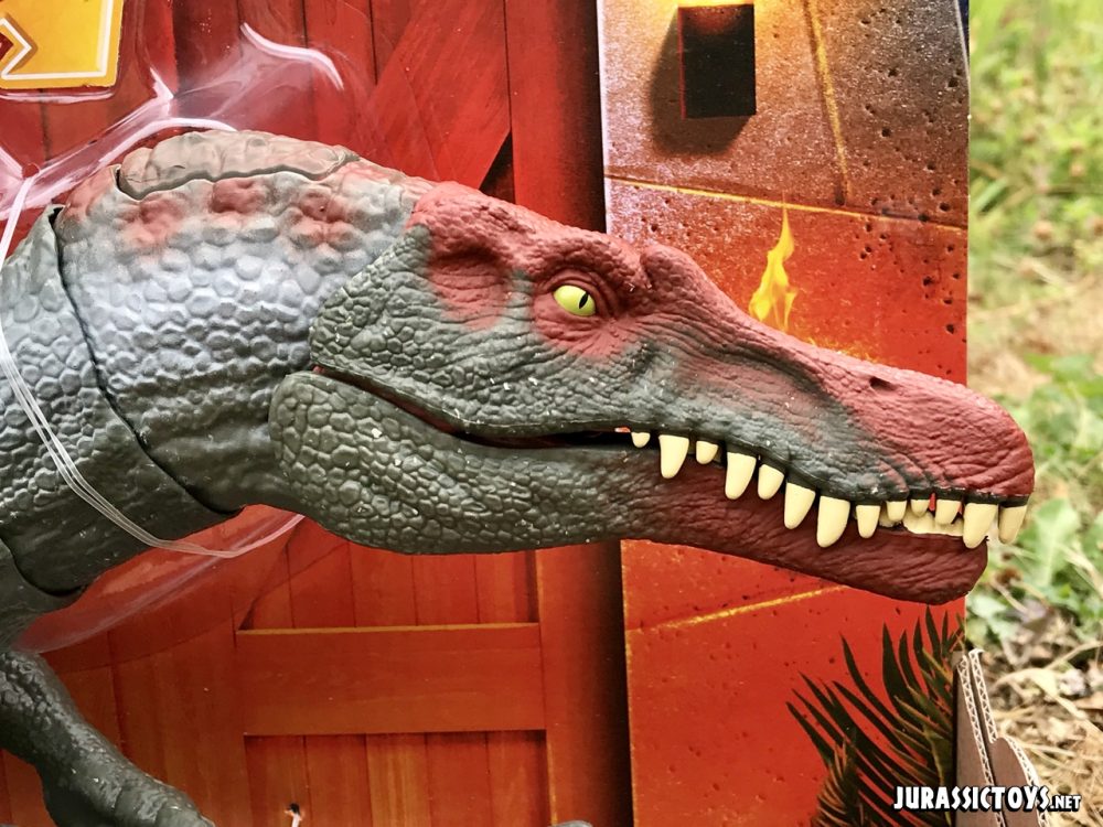 Mattel Jurassic World Extreme Chompin Spinosaurus