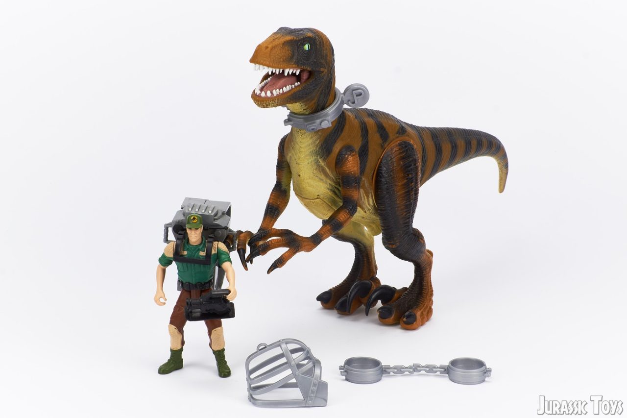 Utahraptor with Dino Tracker - Jurassic Toys